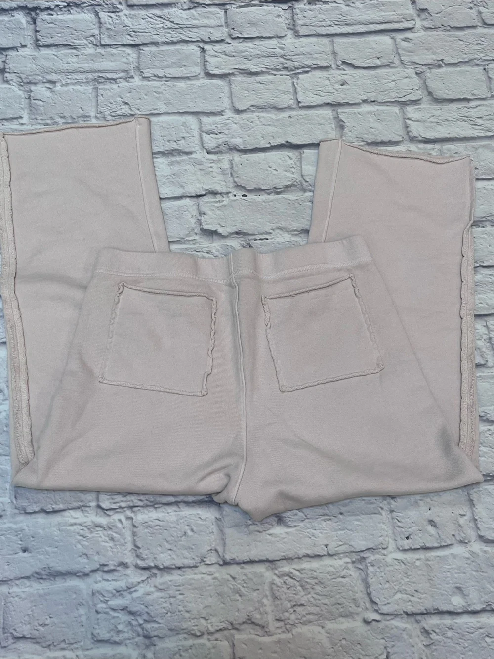 Frank & Eileen Bella Italian Triple Fleece ankle Sweatpants beige pink petal